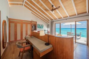 Фотография из галереи NH Collection Maldives Reethi Resort на Атолле Баа
