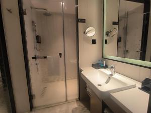 Bagno di Hampton by Hilton Guangzhou Zhujiang New Town - Free Shuttle Bus to Canton Fair