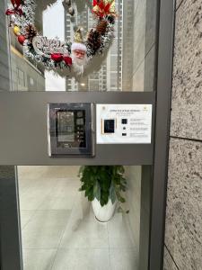 Photo de la galerie de l'établissement Căn hộ dịch vụ Daewoo Starlake Tây Hồ, à Hanoï 5 autres photos