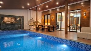 Πισίνα στο ή κοντά στο The Lux 5BR Villa Vimala Hills