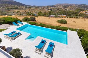 The swimming pool at or close to Villa Casa Del Sol Syros