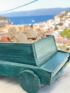 Φωτογραφία από το άλμπουμ του Hydrangea στην Ύδρα