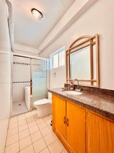 Koupelna v ubytování Sangria-Luna Resort and Hotel + 30 fotografií