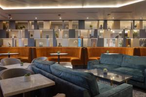 Χώρος καθιστικού στο Hilton Cardiff