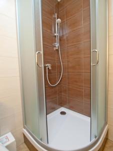 Kúpeľňa v ubytovaní Apartamenty studio Metropolio Centrum