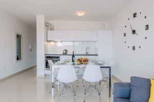 Kuchyň nebo kuchyňský kout v ubytování Apartment in Crikvenica 39077