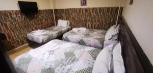 Voodi või voodid majutusasutuse Cairo hotel toas