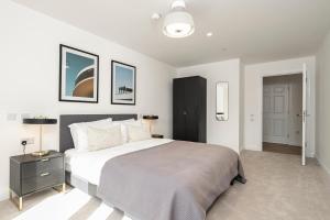 Ảnh trong thư viện ảnh của Birchgrove Pepperpot House Exclusively for 65s ở Godalming