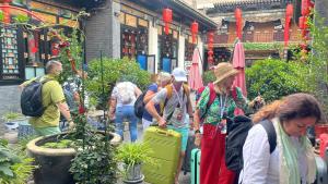 Επισκέπτες που μένουν στο Pingyao Xinglongyi Inn