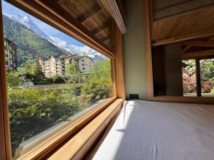 山景或在木屋看到的山景