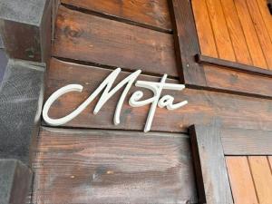 Chalet Meta by Brennus Chamonix的证书、奖牌、标识或其他文件