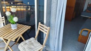 Posezení v ubytování Acogedor Apartamento en Playa San Marcos, Icod de los Vinos