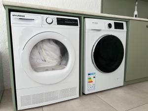 Mynd úr myndasafni af Eniseli í Chakvi