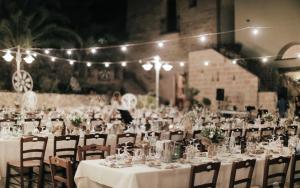 A restaurant or other place to eat at Casale Sombrino