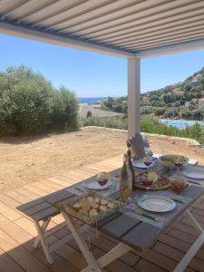 Jídlo v apartmánu nebo okolí