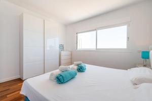 Postel nebo postele na pokoji v ubytování Villa Mediterraneo by Mallorca House Rent