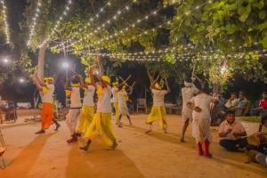 Gæster der bor på WOW STAYZ2 Pachmarhi Ecotel Resort + 58 billeder