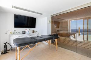 TV a/nebo společenská místnost v ubytování Villa Mediterraneo by Mallorca House Rent