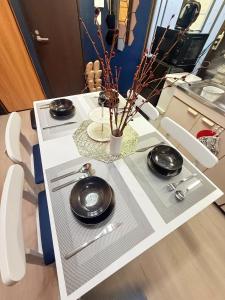 Fotografie z fotogalerie ubytování 25年フルリノベ 7月新オープン 最大8人 貸切 葛西駅徒歩12分 3ベッドルーム 46平米でご家族最適 v Tokiu