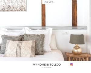 Postel nebo postele na pokoji v ubytování -SILVER- by myhomeintoledo + 19 fotografií