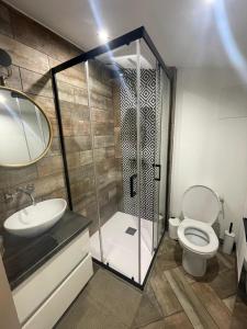 Koupelna v ubytování Charmant logement indépendant avec patio