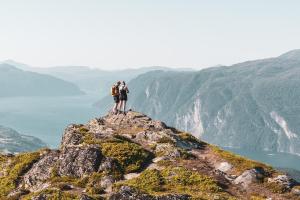 Afbeelding uit fotogalerij van Luxury Nordic Suite with Private Sauna and Panoramic Mountain Views in Stranda