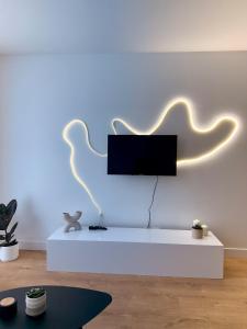 Μια τηλεόραση ή/και κέντρο ψυχαγωγίας στο Appartement