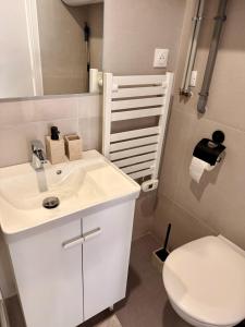 Ένα μπάνιο στο Appartement