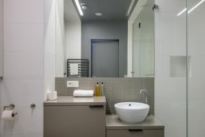 Kúpeľňa v ubytovaní RentPlanet - Apartament Sky Tower