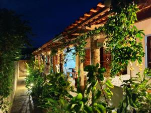 Κήπος έξω από το Pousada Casa de Naue - Ilha de Boipeba