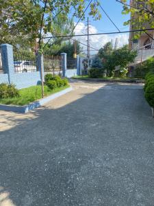 The surrounding neighborhood or a neighborhood close to the homestay