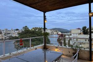Μπαλκόνι ή βεράντα στο THAMLA HAVELI - Heritage Lake View Hotel