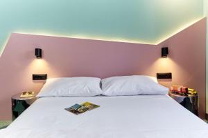 Posteľ alebo postele v izbe v ubytovaní Stay Swanky Hostel