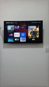 TV a/nebo společenská místnost v ubytování Casa em Cajamar - Polvilho, 10 minutos de Jordanésia