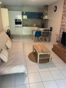 Η κουζίνα ή μικρή κουζίνα στο Appartement