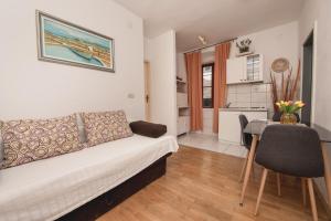 Kuchyň nebo kuchyňský kout v ubytování Split Ann Apartments
