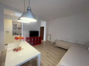 Μια τηλεόραση ή/και κέντρο ψυχαγωγίας στο Elisa