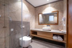 Vonios kambarys apgyvendinimo įstaigoje Excel Hotels & Resorts, Corbett