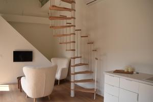 Μια τηλεόραση ή/και κέντρο ψυχαγωγίας στο Studio & Stay Loft