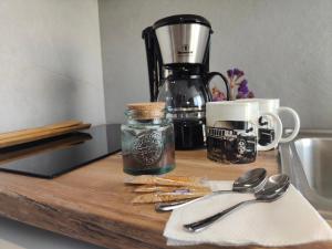 Tiện nghi pha trà/cà phê tại Corfu Port Studios