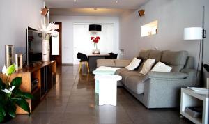 Μια τηλεόραση ή/και κέντρο ψυχαγωγίας στο Ca na Xisca Holidays