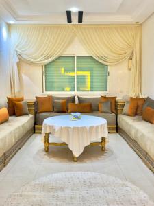 Φωτογραφία από το άλμπουμ του Appartement avec piscine σε Mohammedia +27 φωτογραφίες