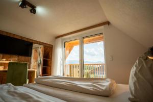 Postel nebo postele na pokoji v ubytování Hotel Restaurant Perschler