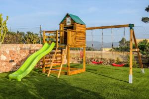 Herní místnost nebo prostor pro děti v ubytování Villa Can Joan I - Fantastic Sunset Views and Family Friendly -