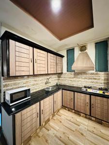 Gallery image of Galiyaat View By AlFateh Hotel in Murree