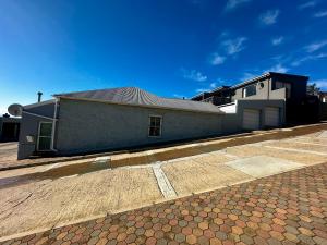 Gallery image of Corner Cottage on Hill in Mossel Bay