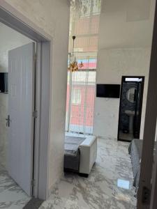 TV o dispositivi per l'intrattenimento presso NINO