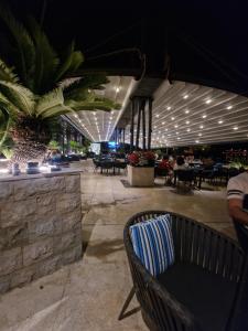 Ruang duduk di Apartman - Eco Bay