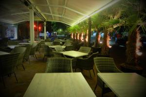 Restaurace v ubytování Hotel Zum Weißen Roß