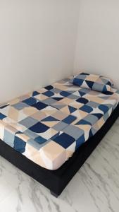 En eller flere senge i et værelse på Lotus 15-02 Cartagena